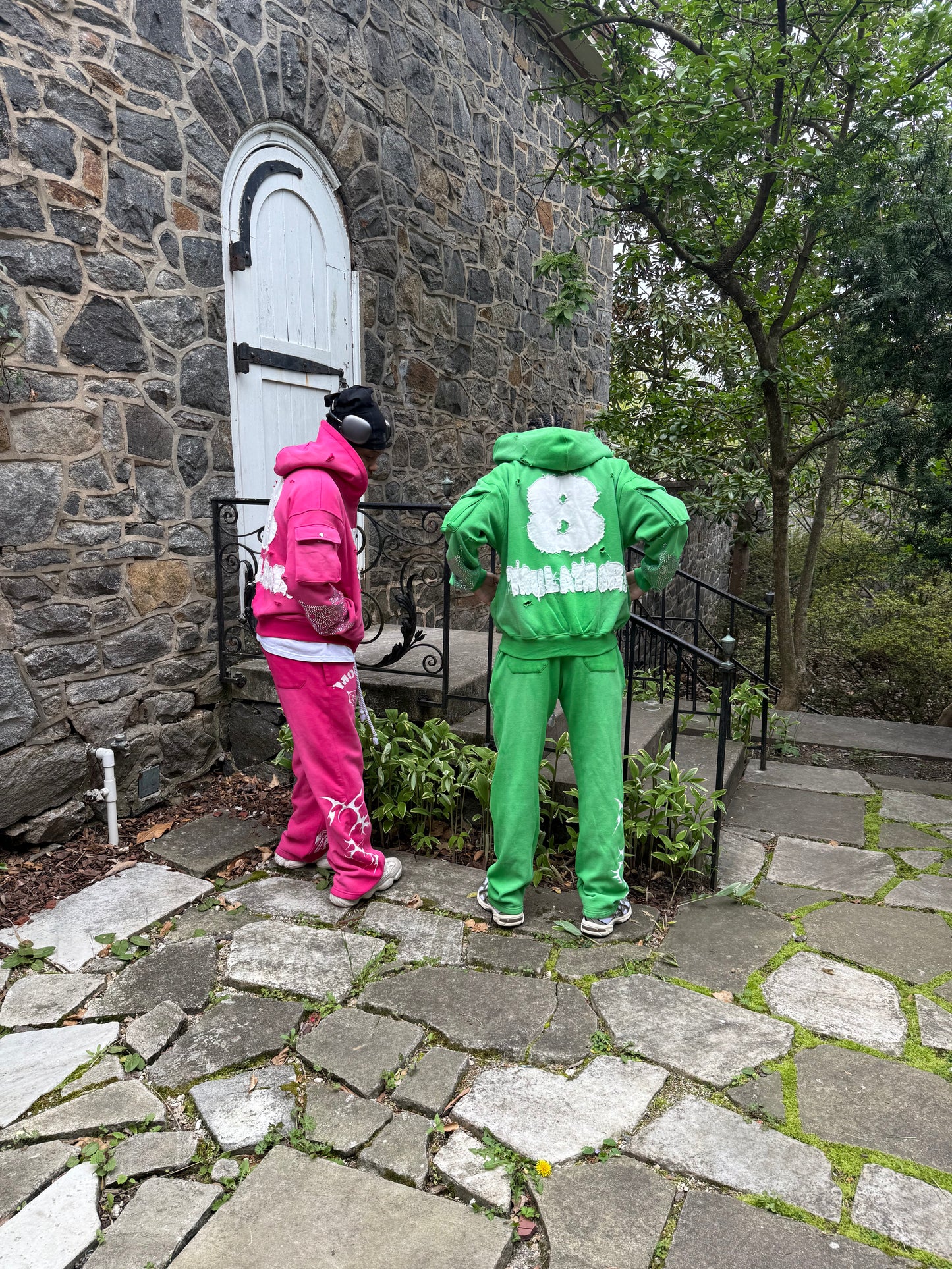 MOB TIES HOODIE - PINK