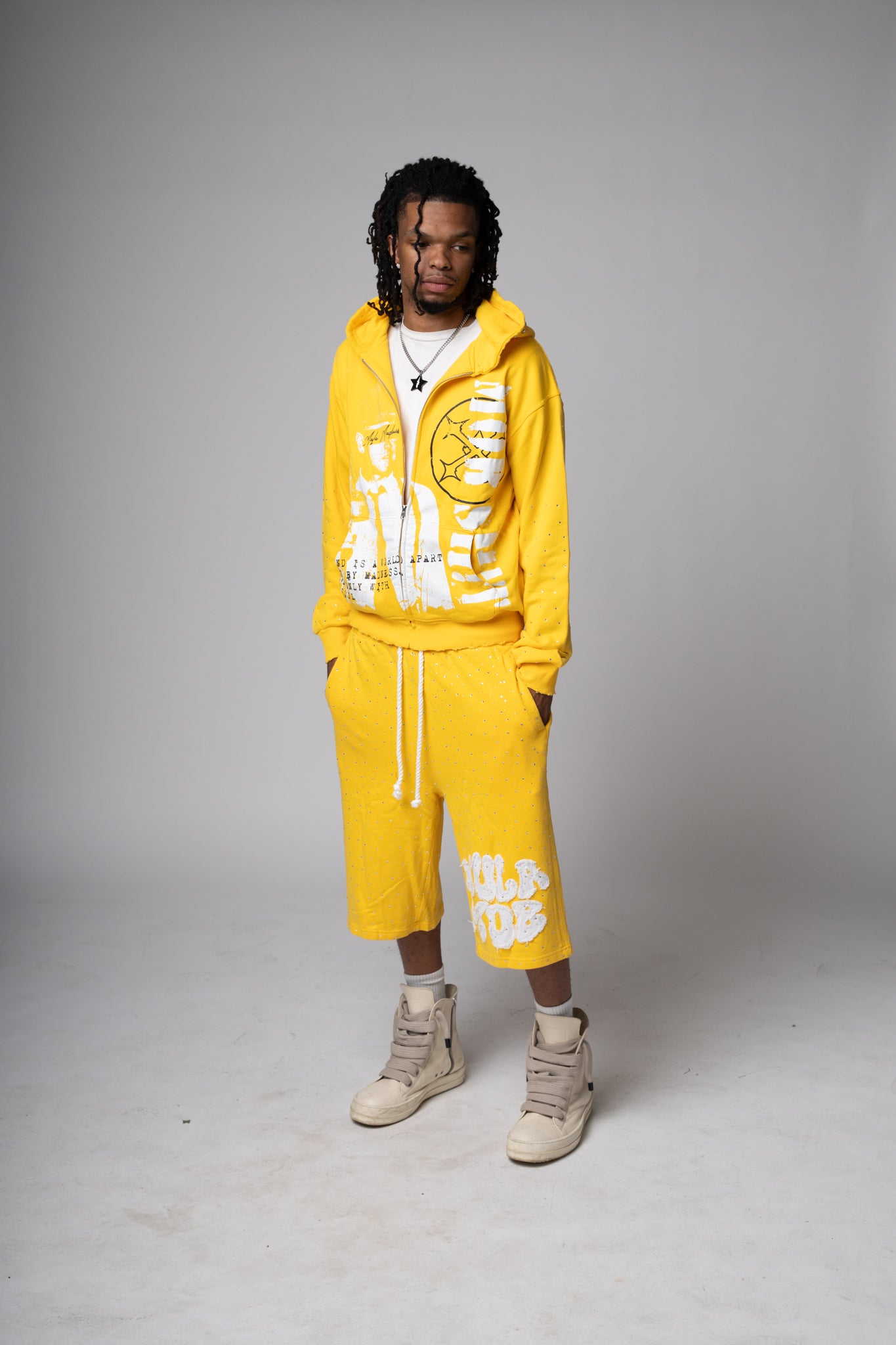 MOB SH!T ZIPUP -Yellow