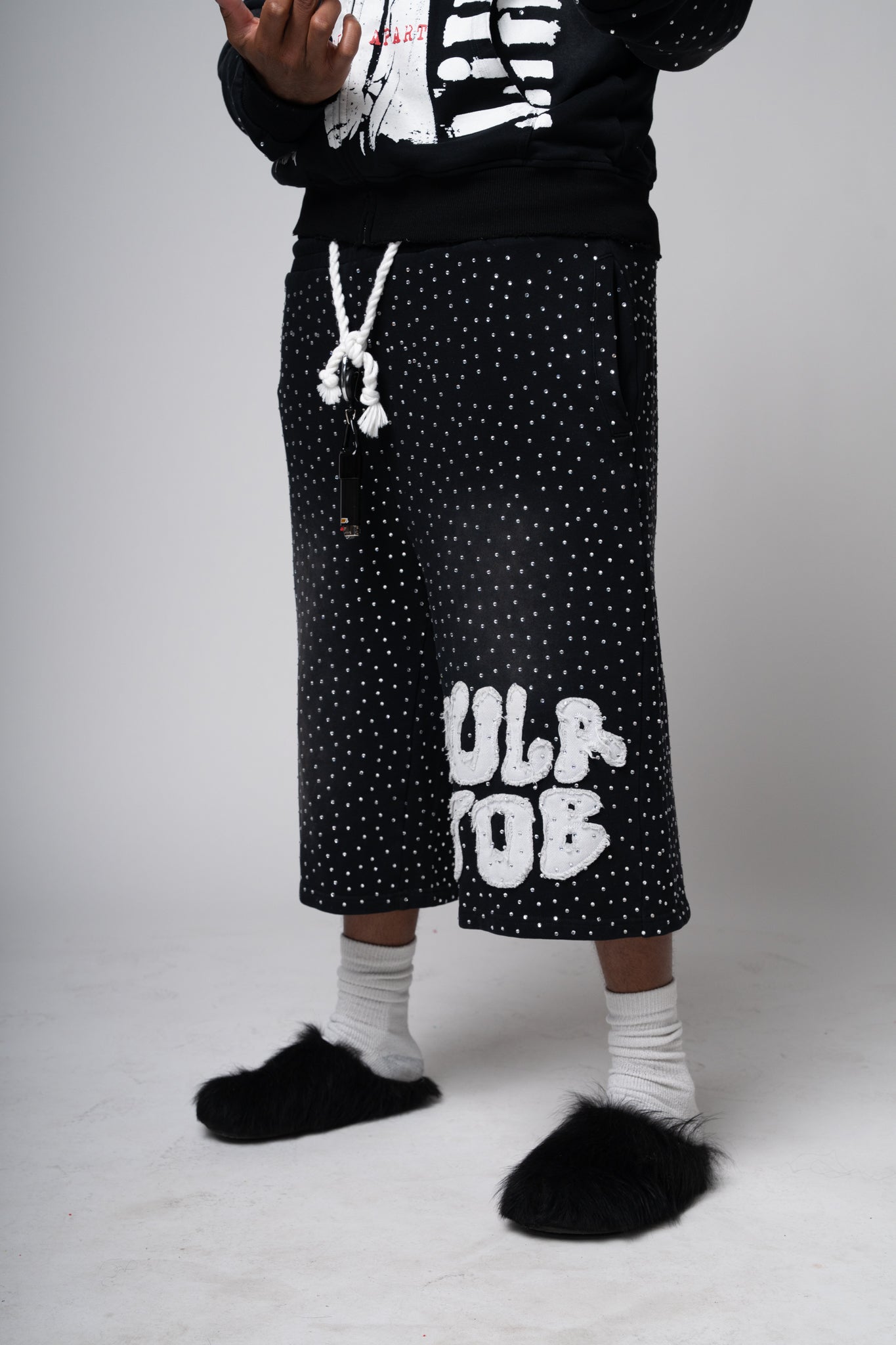 MULA MOB SHORTS-Black